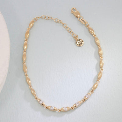 Ava Bracelet | Unique Gifts That Make a Statement